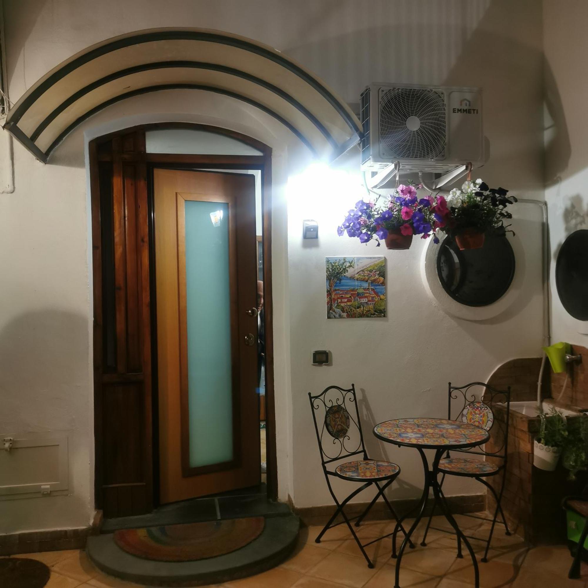 דירות Vietri Cortile Di San Leo מראה חיצוני תמונה